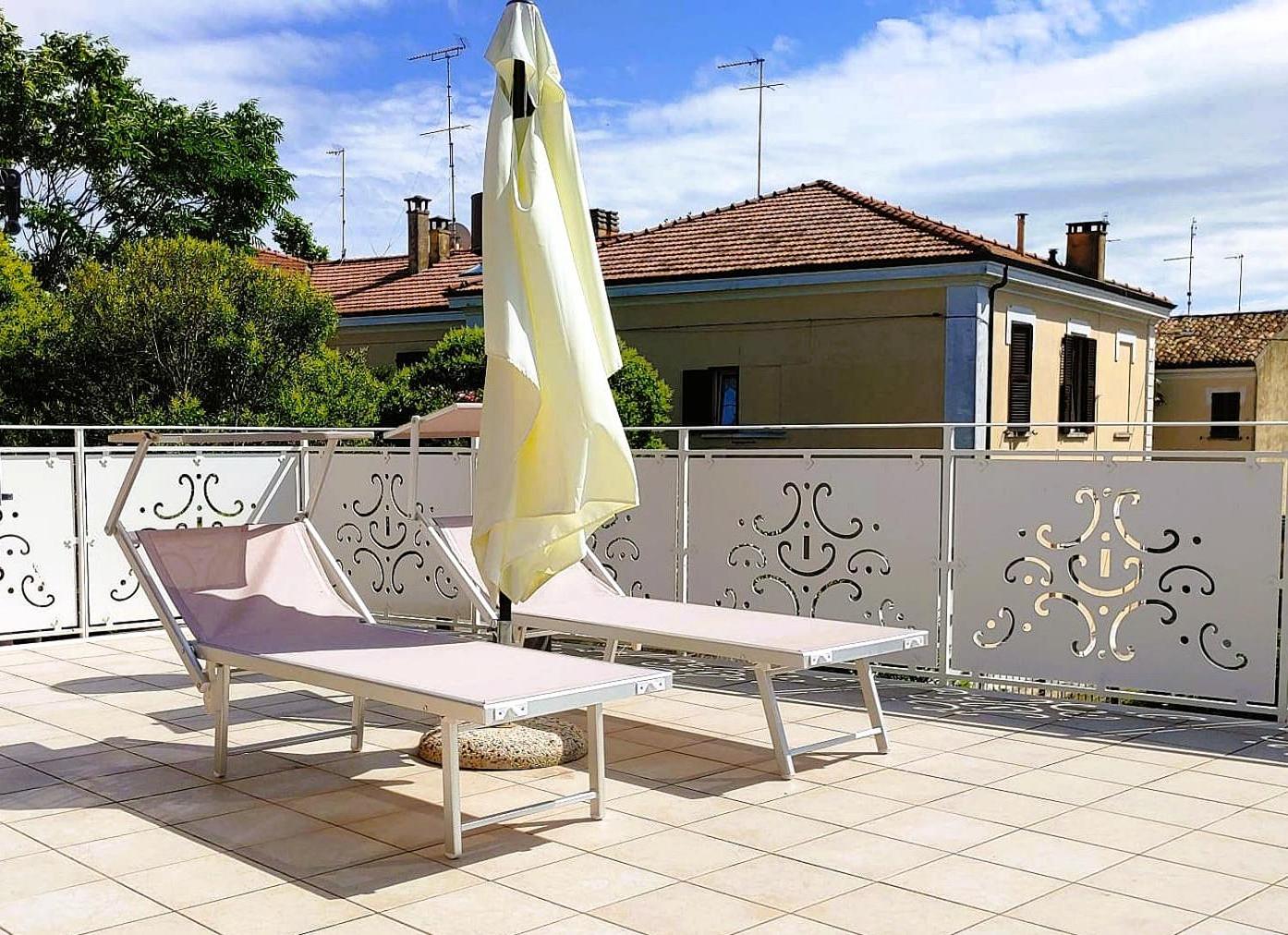 Villa Liberty B&B Фано Екстериор снимка