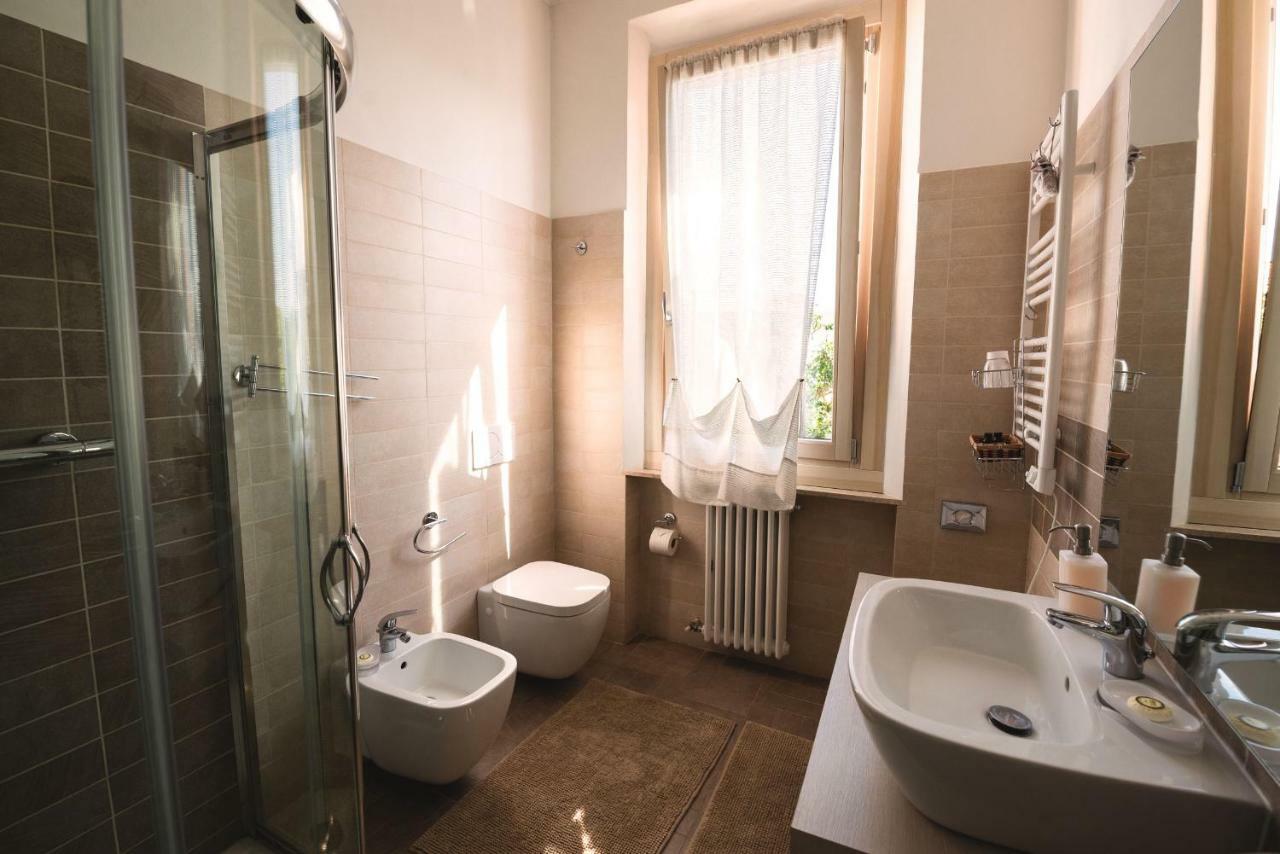 Villa Liberty B&B Фано Екстериор снимка
